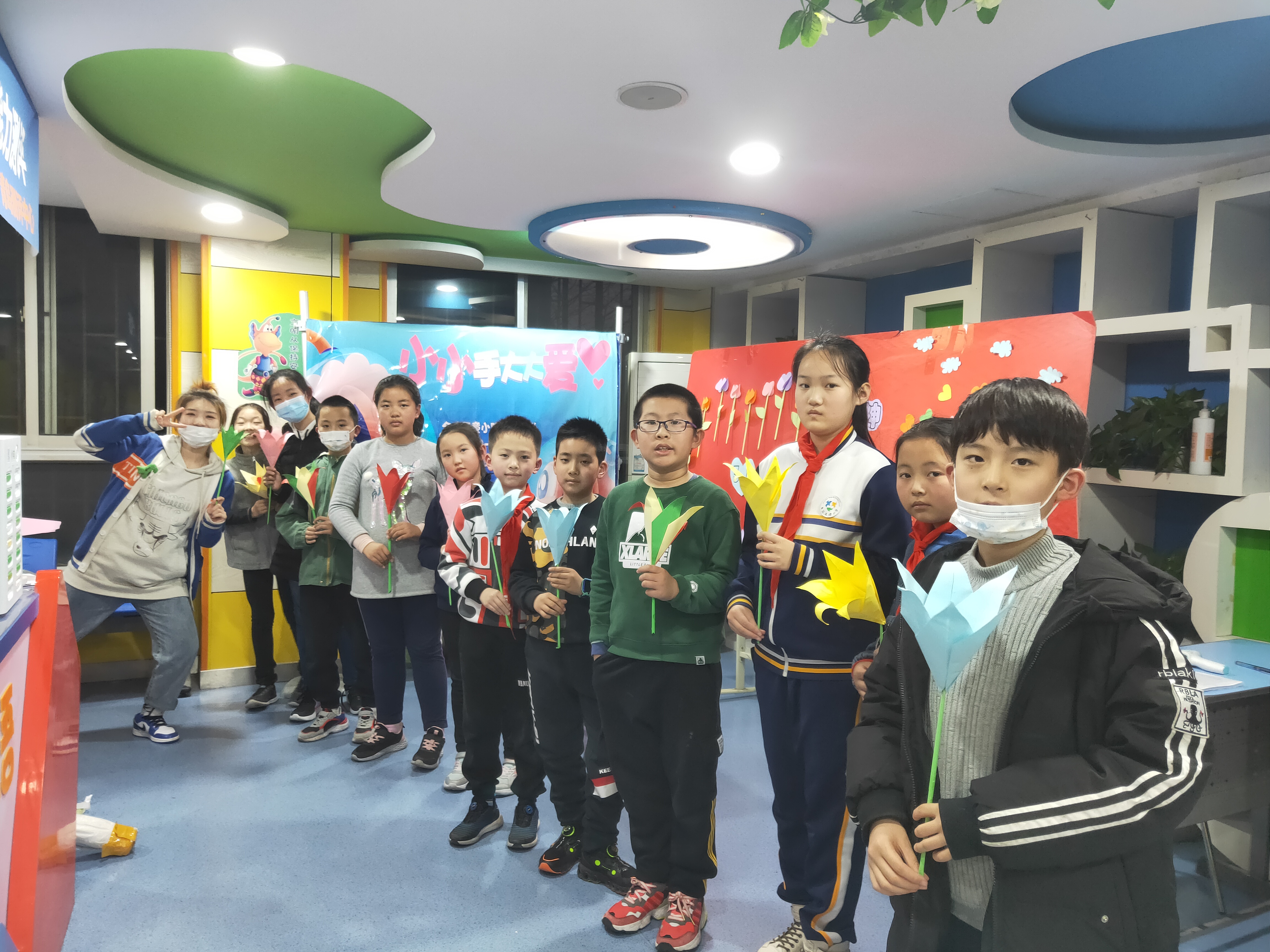 天童教育：掌握这3条沟通小技巧 与孩子做