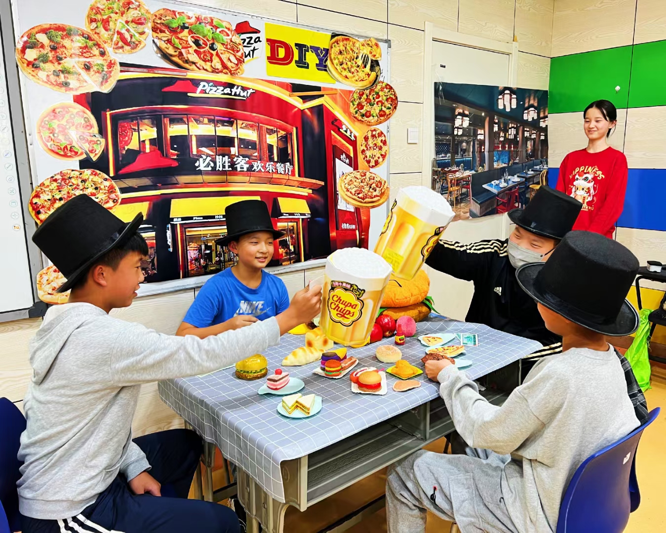 天童教育：孩子做家务应该用钱来奖励吗？