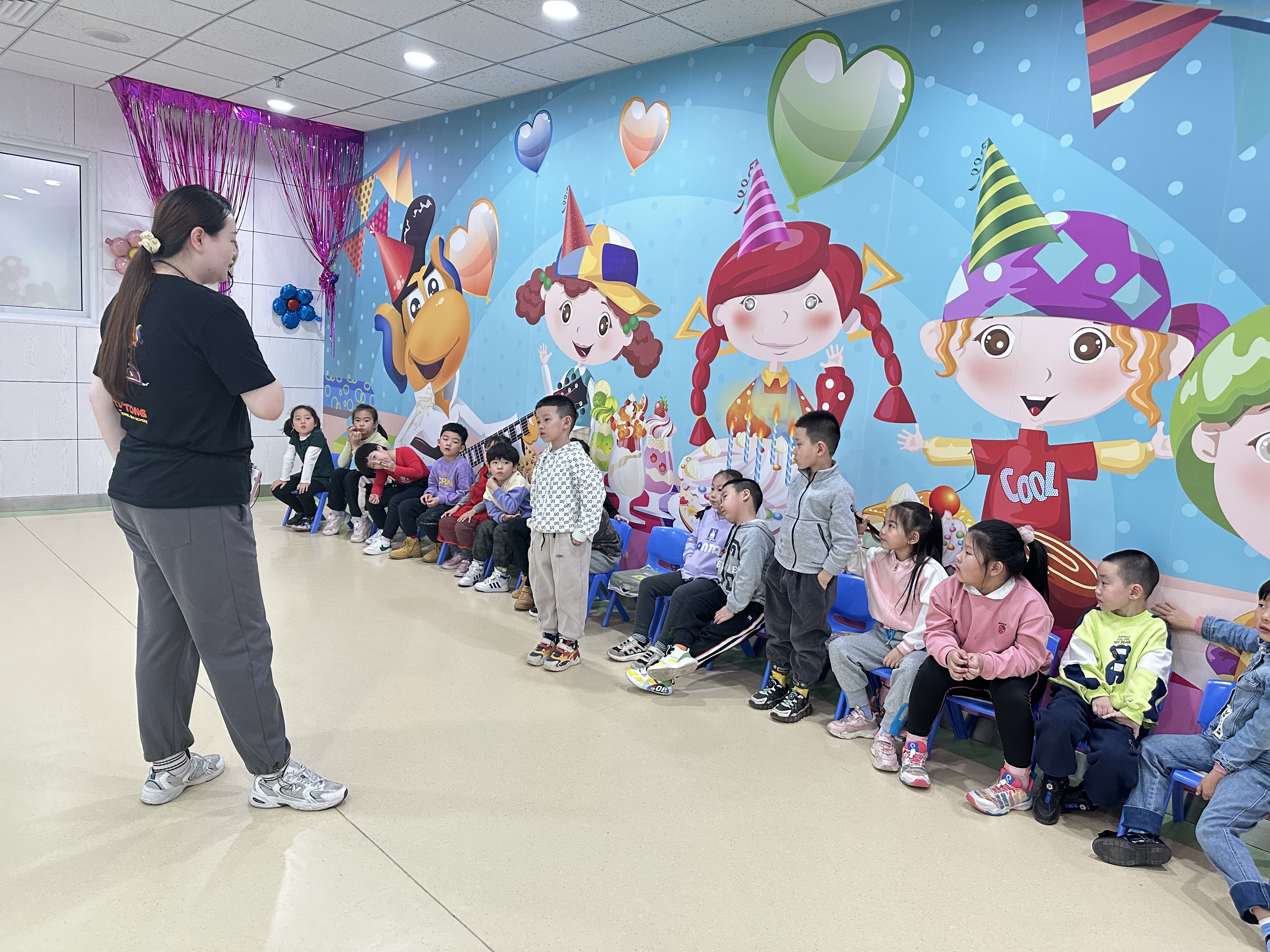 天童美语：培养孩子的逻辑性，父母应该学会