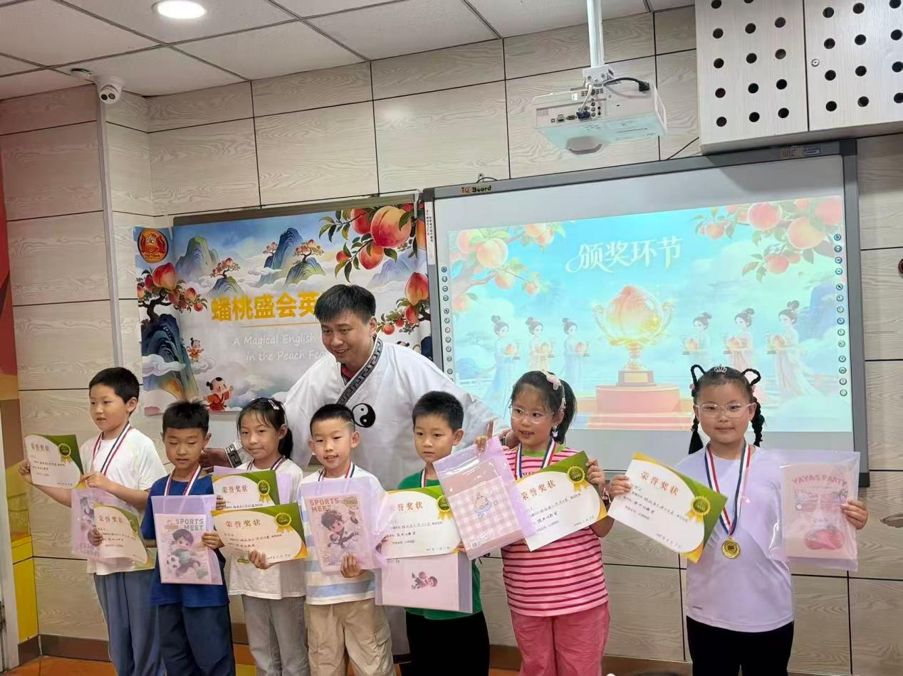孩子学英语没兴趣？大连天童教育教你怎么点燃第一把火(图1)